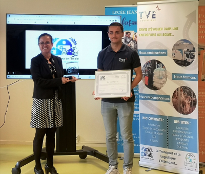 Remise de la Charte des Ambassadeurs de l’Emploi du transport et de la logistique à TVE Logistique le 10 mai dernier